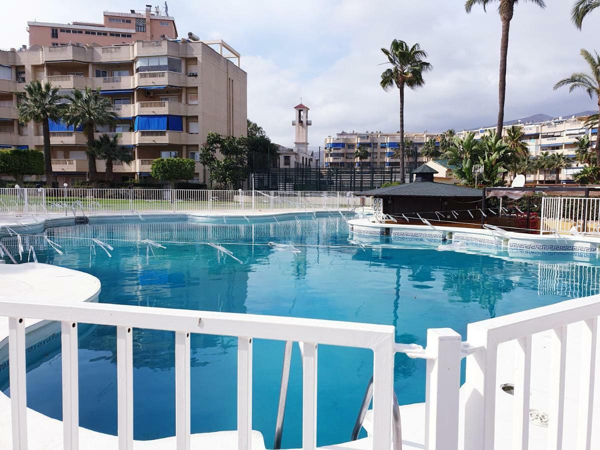 Golf Coast Los Alamos, Primera Linea De Playa Torremolinos Bagian luar foto