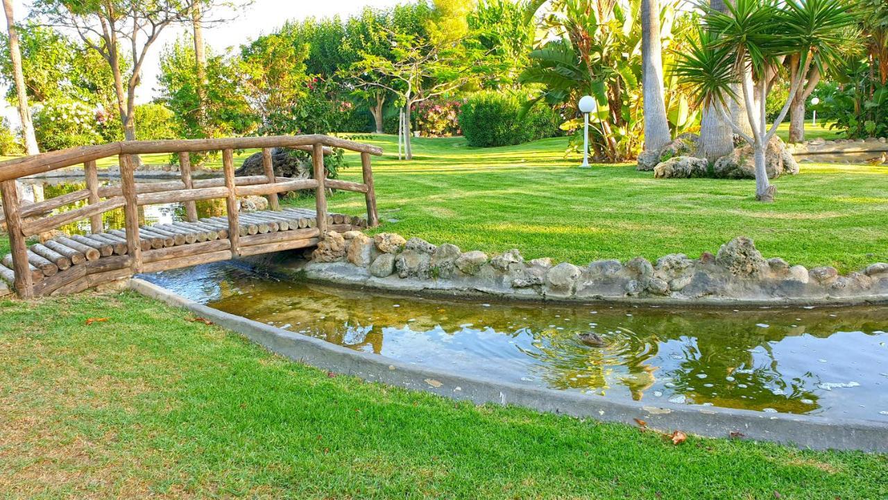 Golf Coast Los Alamos, Primera Linea De Playa Torremolinos Bagian luar foto